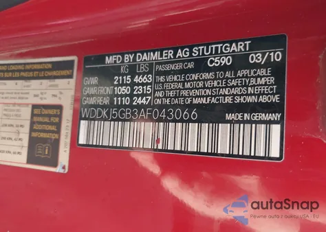 2010 Mercedes-Benz E 350 z USA, uszkodzony, nr VIN WDDKJ5GB3AF043066